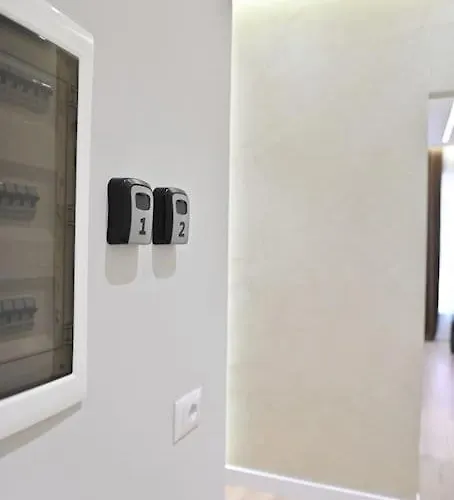 Galerias 1 Central Tirana, Self Check-in דירה טיראנה