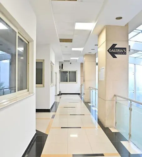 דירה Galerias 1 Central Tirana, Self Check-in טיראנה