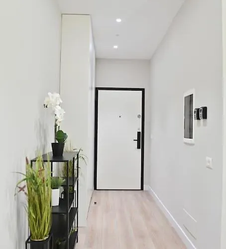 Galerias 1 Central Tirana, Self Check-in דירה *